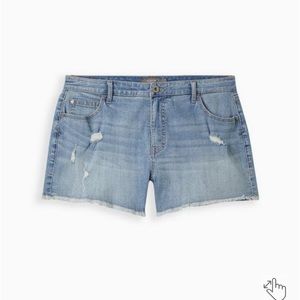 Torrid High Rise A-Line Shortie Short Vintage Stretch Light Wash